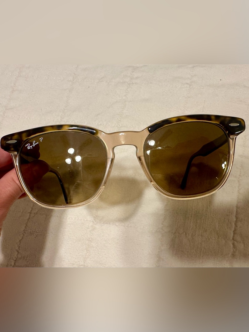 Women’s Rayban Sunglasses Tortoise (Hawkeye)
